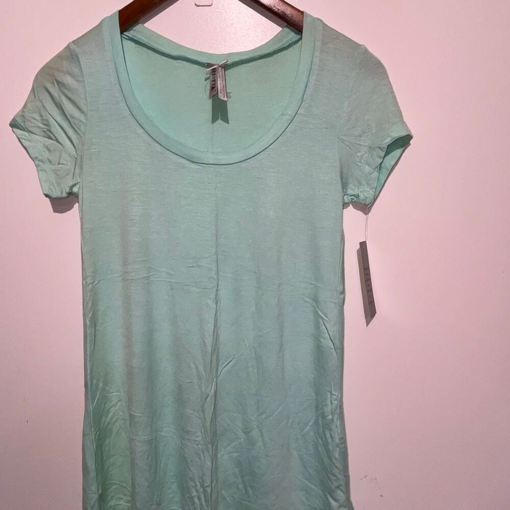 JO&CO Women's Mint Green Scoop Neck Short Sleeve T-Shirt Size Small NWT‎